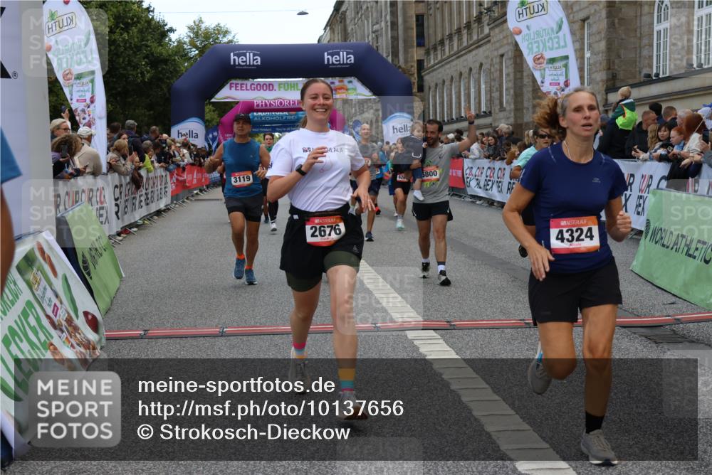 06.09.2026 - CURREX Alsterlauf Strokosch-Dieckow http://msf.ph/oto/10137656 06.09.2026 09:59:45 Ziel 2269, 2676, 2780, 3119, 3120, 4042, 4323, 4324, 4889, 4916, 5055, 5056, 5154, 5229, 5269, 5497, 5800, 6017, 6148, 6244, 6268, 8111 meine-sportfotos.de