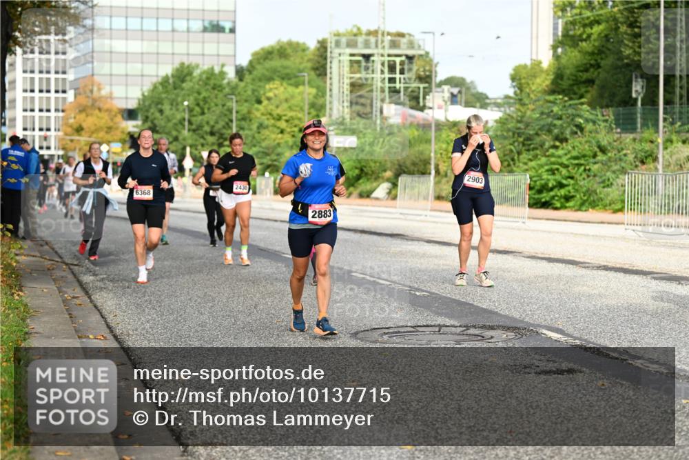06.09.2026 - CURREX Alsterlauf Dr. Thomas Lammeyer http://msf.ph/oto/10137715 06.09.2026 10:03:34 Laufen 2430, 6368, 2883, 2903 meine-sportfotos.de
