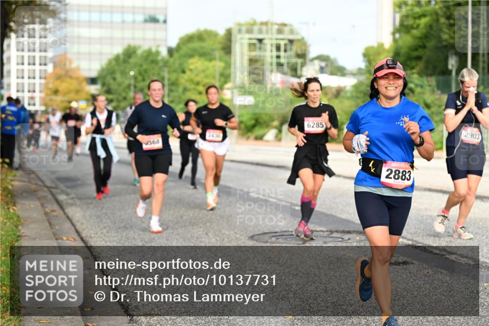 06.09.2026 - CURREX Alsterlauf Dr. Thomas Lammeyer http://msf.ph/oto/10137731 06.09.2026 10:03:36 Laufen 368, 6285, 2883, 2903 meine-sportfotos.de