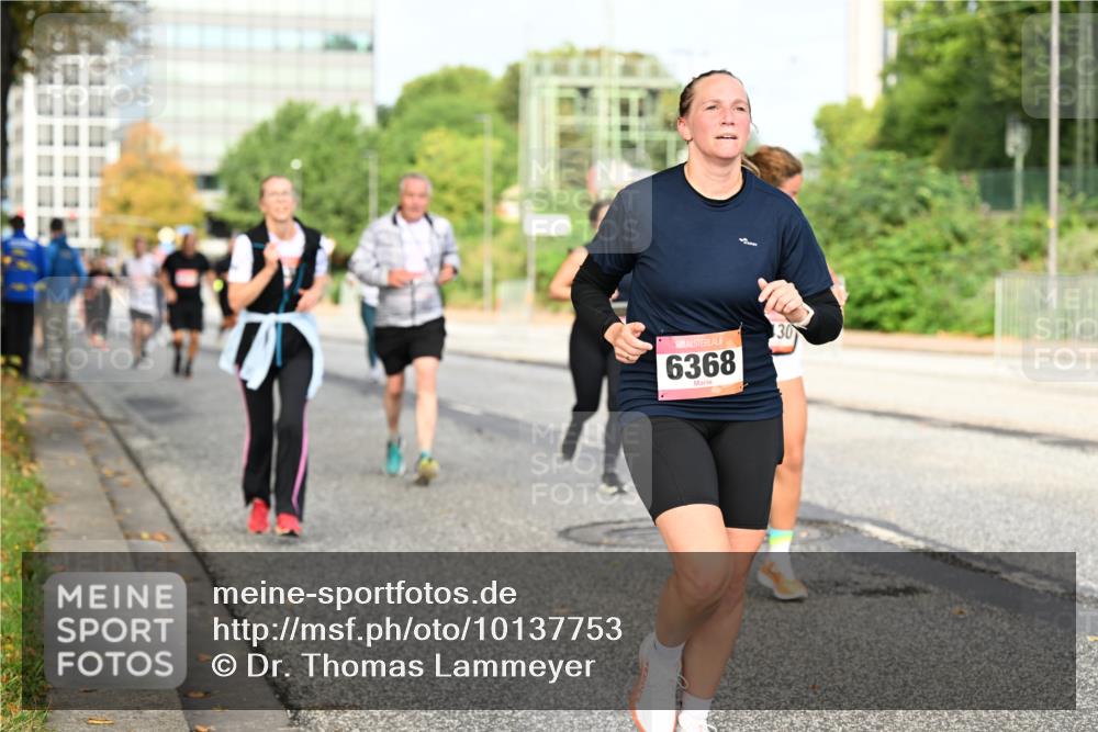 06.09.2026 - CURREX Alsterlauf Dr. Thomas Lammeyer http://msf.ph/oto/10137753 06.09.2026 10:03:38 Laufen 6368, 130 meine-sportfotos.de