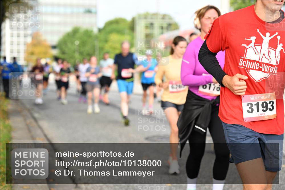 06.09.2026 - CURREX Alsterlauf Dr. Thomas Lammeyer http://msf.ph/oto/10138000 06.09.2026 10:04:06 Laufen 0170, 3193 meine-sportfotos.de