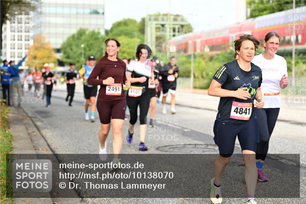 06.09.2026 - CURREX Alsterlauf Dr. Thomas Lammeyer http://msf.ph/oto/10138070 06.09.2026 10:04:12 Laufen 2491, 4146, 4841 meine-sportfotos.de