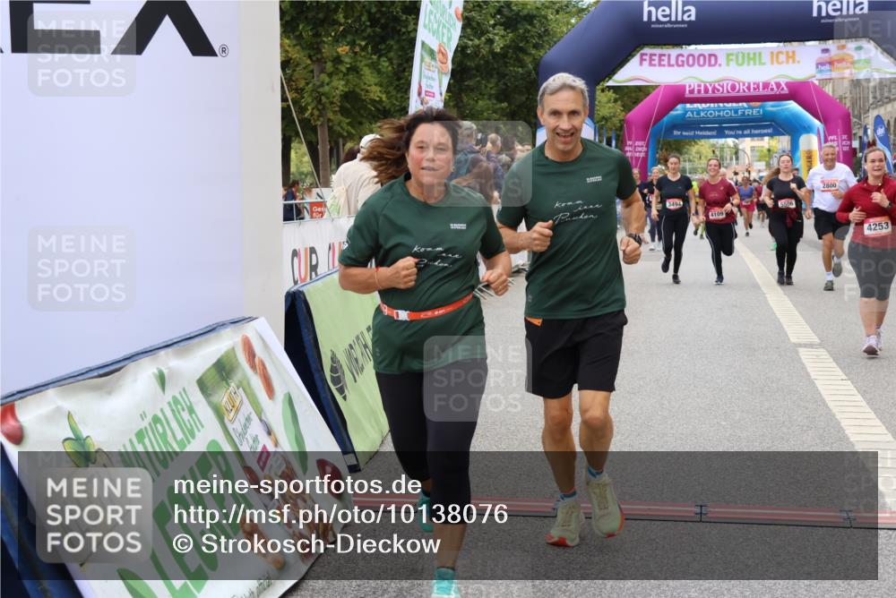 06.09.2026 - CURREX Alsterlauf Strokosch-Dieckow http://msf.ph/oto/10138076 06.09.2026 10:14:08 Ziel 2800, 2866, 2867, 3494, 3992, 3993, 4109, 4253, 4398, 4595, 4596, 4981, 5506, 5715, 6289 meine-sportfotos.de