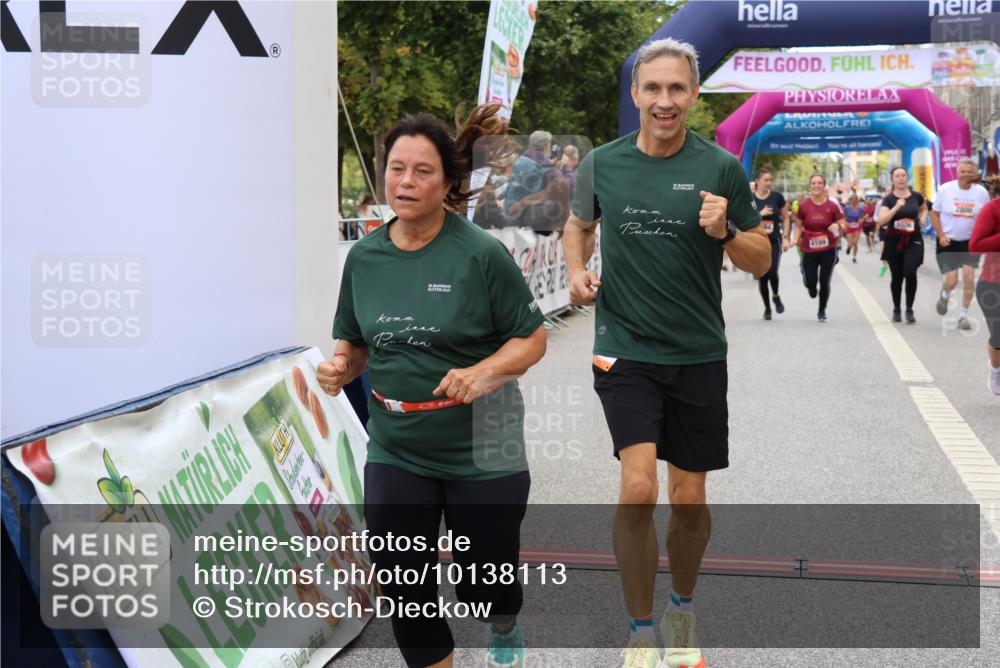 06.09.2026 - CURREX Alsterlauf Strokosch-Dieckow http://msf.ph/oto/10138113 06.09.2026 10:14:08 Ziel 2800, 2866, 2867, 3494, 3992, 3993, 4109, 4253, 4398, 4595, 4596, 4981, 5506, 5715, 6289 meine-sportfotos.de