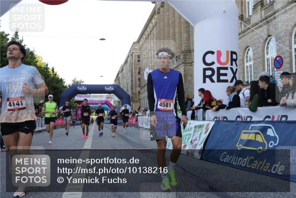 06.09.2026 - CURREX Alsterlauf Yannick Fuchs http://msf.ph/oto/10138216 06.09.2026 09:45:35 Ziel 2101, 2406, 2615, 2673, 3146, 3149, 3259, 3615, 4141, 4581, 5697, 5699, 5805, 5988, 6013, 6450, 8192 meine-sportfotos.de