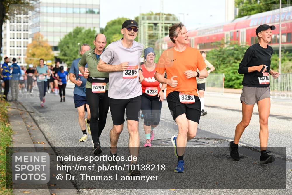 06.09.2026 - CURREX Alsterlauf Dr. Thomas Lammeyer http://msf.ph/oto/10138218 06.09.2026 10:04:26 Laufen 5290, 3296, 5233, 3298, 4274 meine-sportfotos.de