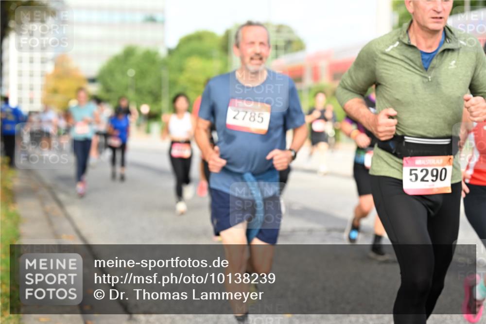 06.09.2026 - CURREX Alsterlauf Dr. Thomas Lammeyer http://msf.ph/oto/10138239 06.09.2026 10:04:28 Laufen 2785, 5290 meine-sportfotos.de