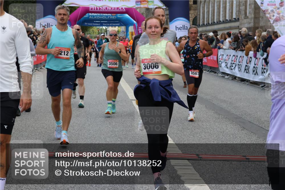 06.09.2026 - CURREX Alsterlauf Strokosch-Dieckow http://msf.ph/oto/10138252 06.09.2026 10:00:15 Ziel 2940, 3006, 3262, 3364, 3506, 3507, 3567, 3574, 3897, 4136, 4407, 5222, 5472, 5622, 5738, 5741, 6028, 6112, 6241, 6299, 8002, 8035, 8212 meine-sportfotos.de