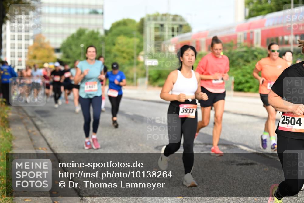 06.09.2026 - CURREX Alsterlauf Dr. Thomas Lammeyer http://msf.ph/oto/10138264 06.09.2026 10:04:30 Laufen 90, 3933, 2504 meine-sportfotos.de
