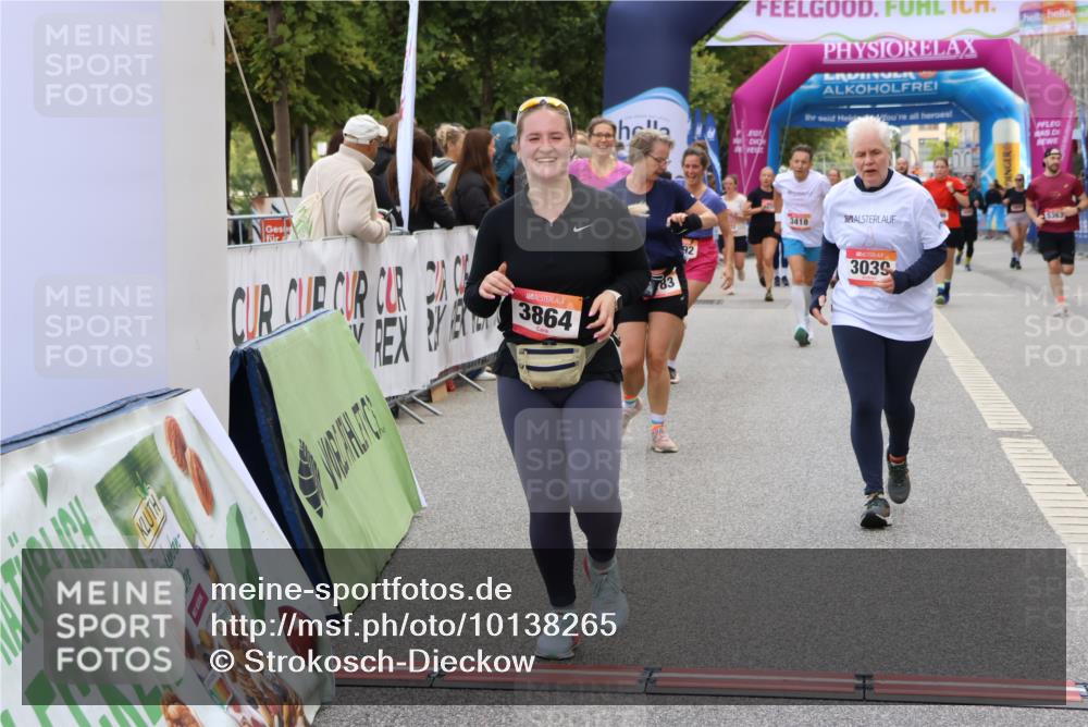 06.09.2026 - CURREX Alsterlauf Strokosch-Dieckow http://msf.ph/oto/10138265 06.09.2026 10:14:18 Ziel 2800, 3039, 3418, 3494, 3513, 3864, 3986, 4109, 4452, 4637, 5183, 5363, 5475, 5506, 6052 meine-sportfotos.de