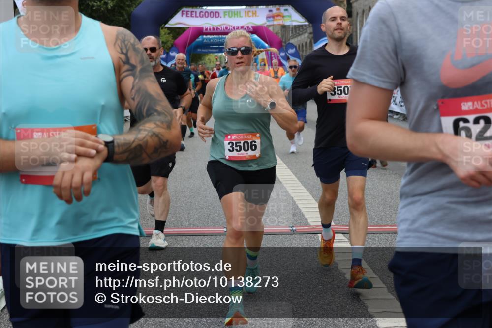 06.09.2026 - CURREX Alsterlauf Strokosch-Dieckow http://msf.ph/oto/10138273 06.09.2026 10:00:17 Ziel 2273, 2274, 2940, 3006, 3262, 3506, 3507, 3567, 3574, 3897, 4296, 4407, 5222, 5622, 5741, 6028, 6112, 6241, 6299, 6457, 8035, 8212 meine-sportfotos.de