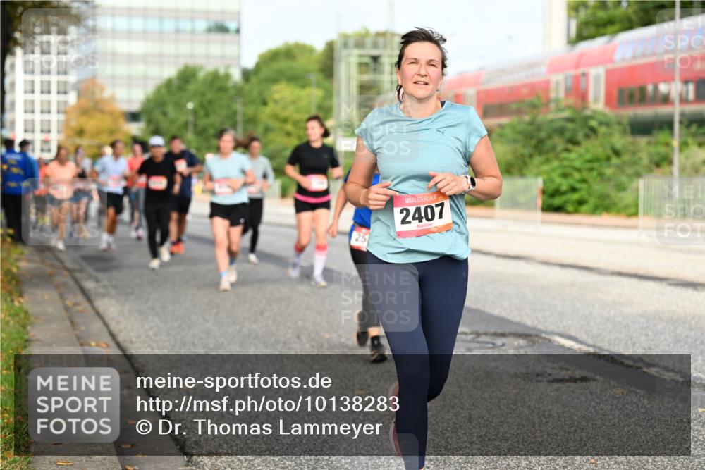 06.09.2026 - CURREX Alsterlauf Dr. Thomas Lammeyer http://msf.ph/oto/10138283 06.09.2026 10:04:32 Laufen 2407 meine-sportfotos.de