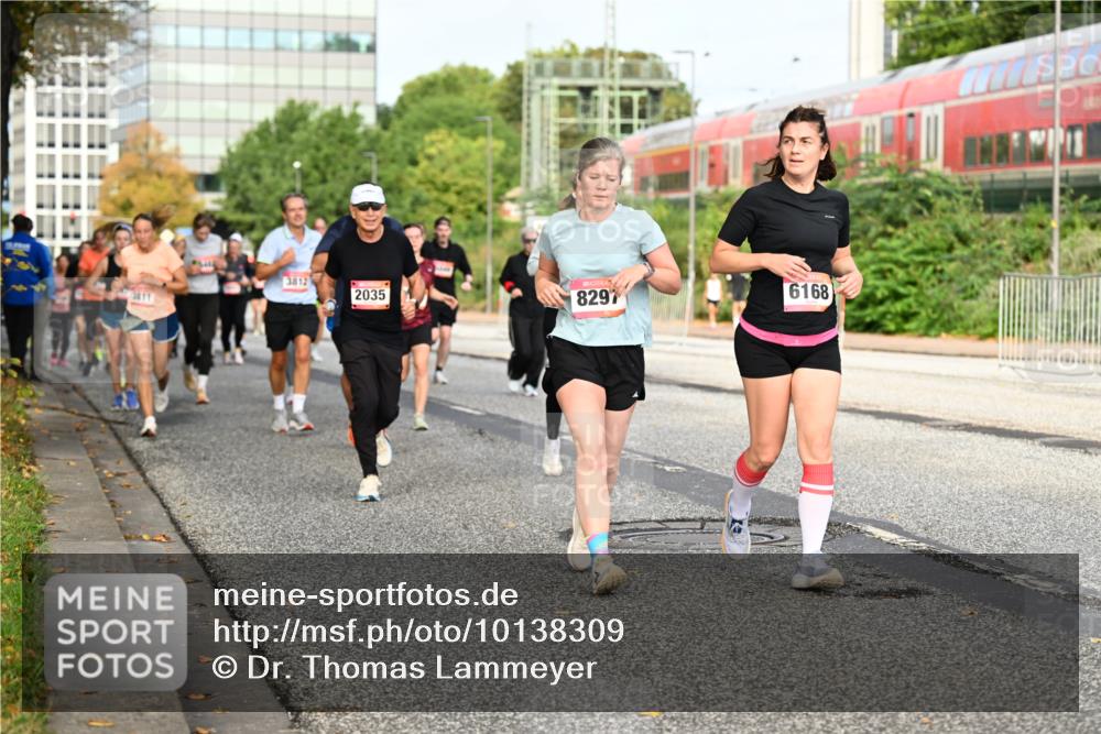 06.09.2026 - CURREX Alsterlauf Dr. Thomas Lammeyer http://msf.ph/oto/10138309 06.09.2026 10:04:35 Laufen 3411, 3812, 2035, 8297, 6168 meine-sportfotos.de