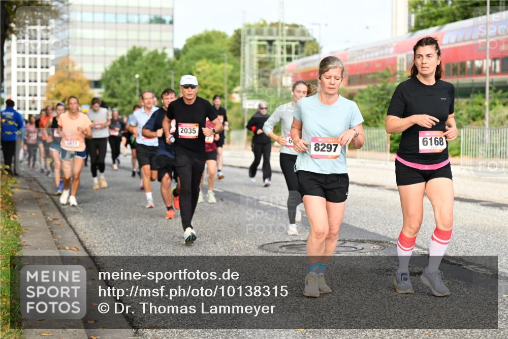 06.09.2026 - CURREX Alsterlauf Dr. Thomas Lammeyer http://msf.ph/oto/10138315 06.09.2026 10:04:35 Laufen 2035, 8297, 6168 meine-sportfotos.de