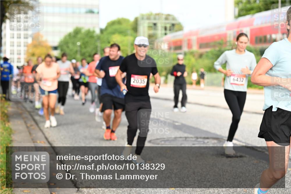 06.09.2026 - CURREX Alsterlauf Dr. Thomas Lammeyer http://msf.ph/oto/10138329 06.09.2026 10:04:37 Laufen 6432, 2035 meine-sportfotos.de