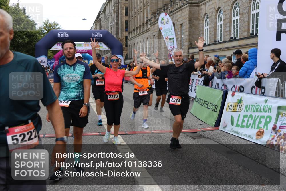06.09.2026 - CURREX Alsterlauf Strokosch-Dieckow http://msf.ph/oto/10138336 06.09.2026 10:00:23 Ziel 2089, 2273, 2274, 2505, 2671, 2856, 2940, 3506, 3507, 3567, 3574, 4296, 4524, 4578, 5005, 5222, 5536, 5622, 6112, 6258, 6291, 6457 meine-sportfotos.de