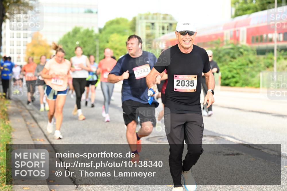 06.09.2026 - CURREX Alsterlauf Dr. Thomas Lammeyer http://msf.ph/oto/10138340 06.09.2026 10:04:38 Laufen 5342, 2035 meine-sportfotos.de