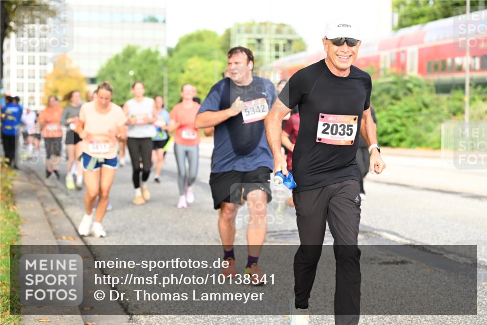 06.09.2026 - CURREX Alsterlauf Dr. Thomas Lammeyer http://msf.ph/oto/10138341 06.09.2026 10:04:38 Laufen 5342, 2035 meine-sportfotos.de