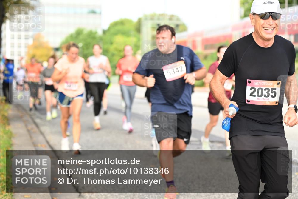 06.09.2026 - CURREX Alsterlauf Dr. Thomas Lammeyer http://msf.ph/oto/10138346 06.09.2026 10:04:38 Laufen 5342, 2035 meine-sportfotos.de