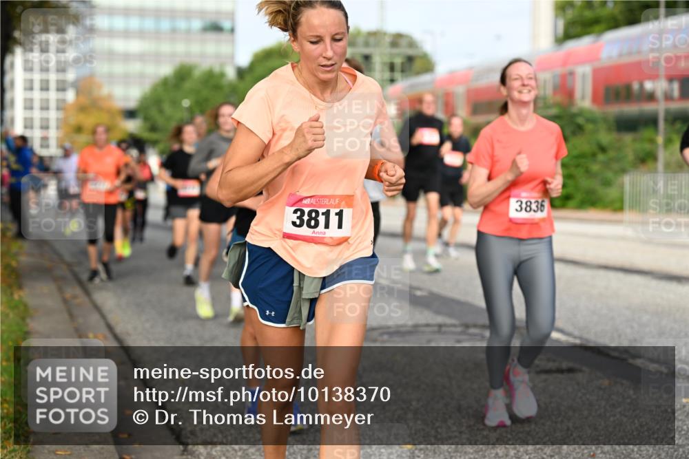 06.09.2026 - CURREX Alsterlauf Dr. Thomas Lammeyer http://msf.ph/oto/10138370 06.09.2026 10:04:41 Laufen 3811, 3836 meine-sportfotos.de