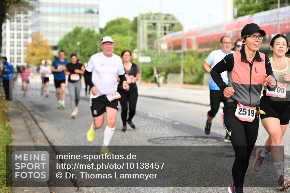 06.09.2026 - CURREX Alsterlauf Dr. Thomas Lammeyer http://msf.ph/oto/10138457 06.09.2026 10:04:49 Laufen 5983, 2519, 05 meine-sportfotos.de