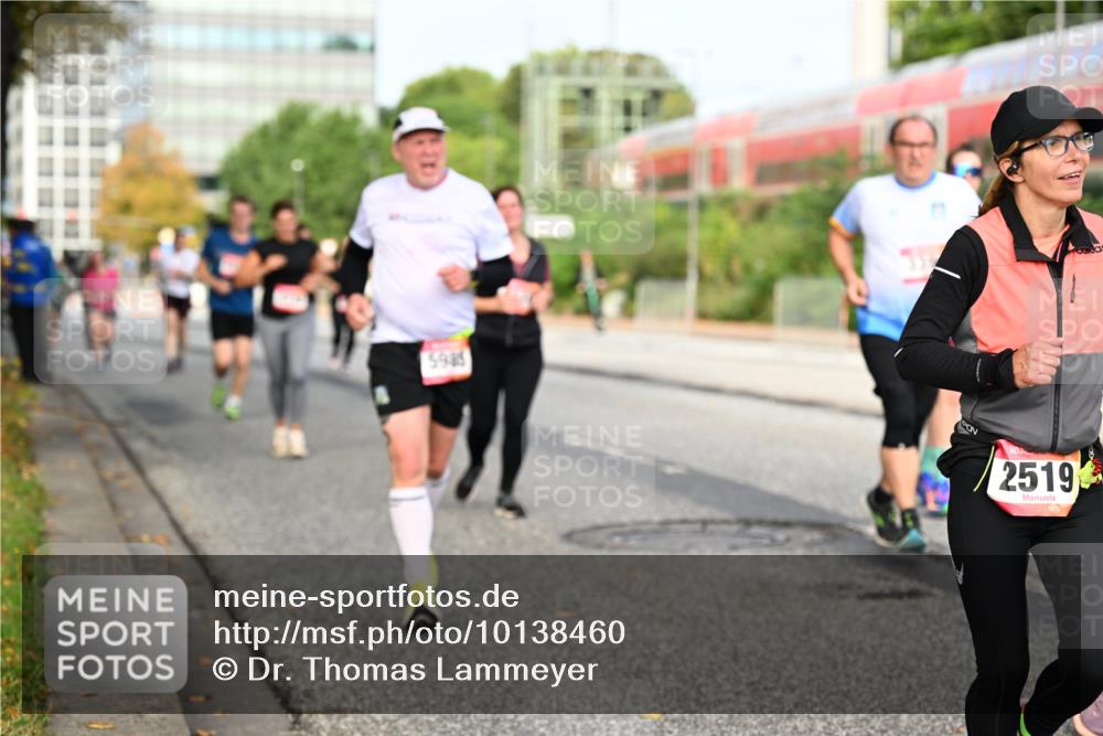 06.09.2026 - CURREX Alsterlauf Dr. Thomas Lammeyer http://msf.ph/oto/10138460 06.09.2026 10:04:49 Laufen 5985, 2519 meine-sportfotos.de