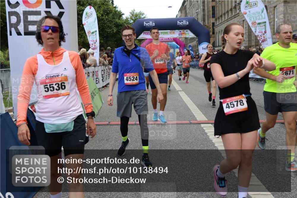 06.09.2026 - CURREX Alsterlauf Strokosch-Dieckow http://msf.ph/oto/10138494 06.09.2026 10:00:29 Ziel 2089, 2124, 2257, 2273, 2274, 2505, 2545, 2671, 2721, 2856, 4296, 4461, 4468, 4524, 4578, 5005, 5536, 6180, 6258, 6291, 6436, 6457, 8008, 8063, 8318 meine-sportfotos.de