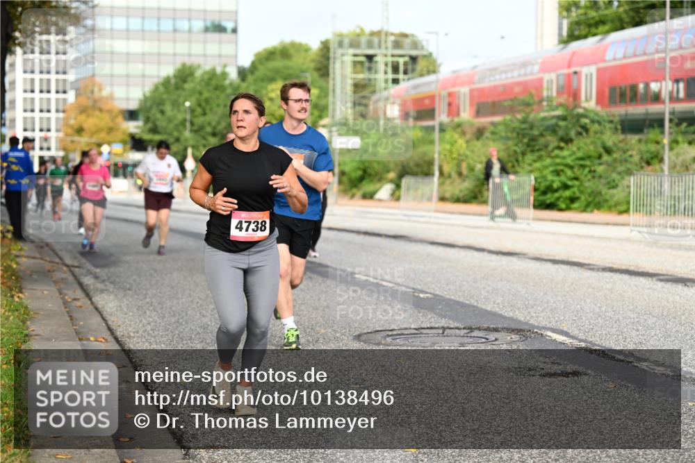 06.09.2026 - CURREX Alsterlauf Dr. Thomas Lammeyer http://msf.ph/oto/10138496 06.09.2026 10:04:52 Laufen 4738 meine-sportfotos.de