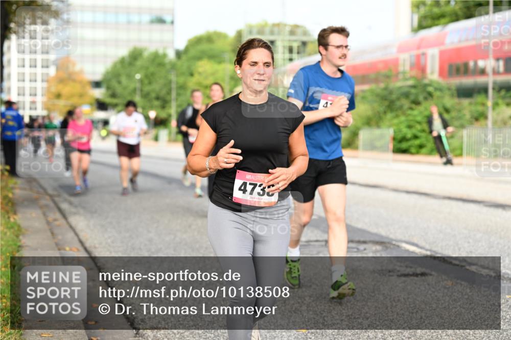 06.09.2026 - CURREX Alsterlauf Dr. Thomas Lammeyer http://msf.ph/oto/10138508 06.09.2026 10:04:53 Laufen 4733 meine-sportfotos.de