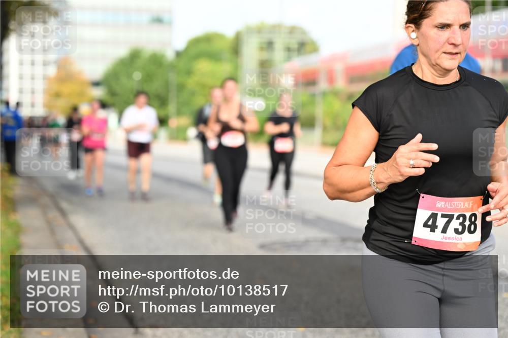06.09.2026 - CURREX Alsterlauf Dr. Thomas Lammeyer http://msf.ph/oto/10138517 06.09.2026 10:04:54 Laufen 4738 meine-sportfotos.de