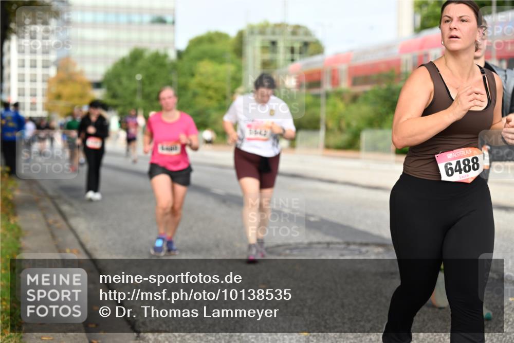 06.09.2026 - CURREX Alsterlauf Dr. Thomas Lammeyer http://msf.ph/oto/10138535 06.09.2026 10:04:57 Laufen 6488 meine-sportfotos.de