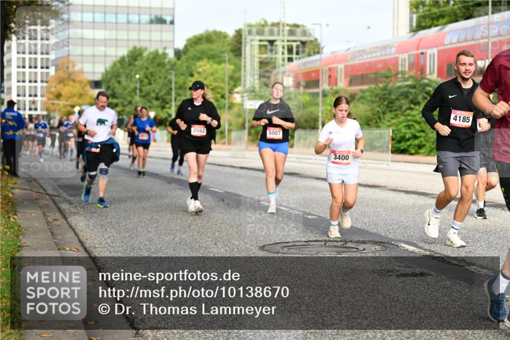 06.09.2026 - CURREX Alsterlauf Dr. Thomas Lammeyer http://msf.ph/oto/10138670 06.09.2026 10:05:10 Laufen 2082, 5007, 3400, 4185 meine-sportfotos.de