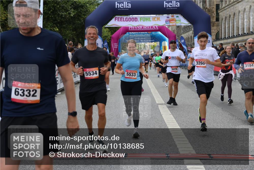 06.09.2026 - CURREX Alsterlauf Strokosch-Dieckow http://msf.ph/oto/10138685 06.09.2026 10:14:47 Ziel 3121, 3184, 3260, 4362, 4649, 4677, 5078, 5533, 5534, 5802, 5965, 6015, 6053, 6158, 6332 meine-sportfotos.de