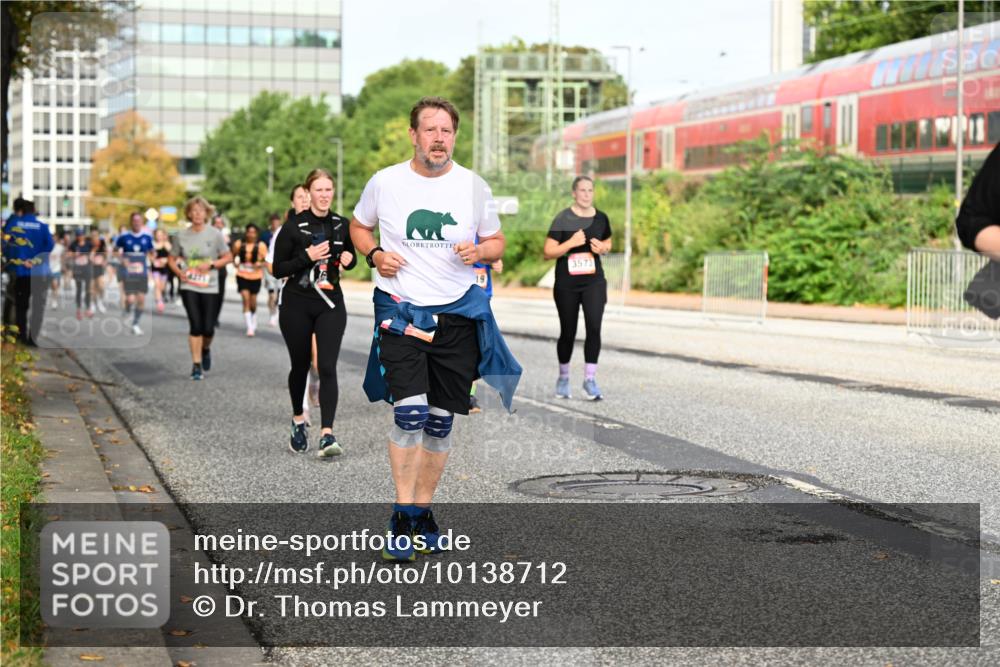 06.09.2026 - CURREX Alsterlauf Dr. Thomas Lammeyer http://msf.ph/oto/10138712 06.09.2026 10:05:14 Laufen 19, 3573 meine-sportfotos.de