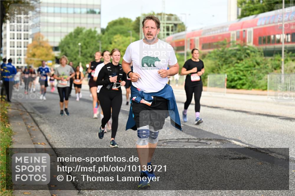 06.09.2026 - CURREX Alsterlauf Dr. Thomas Lammeyer http://msf.ph/oto/10138721 06.09.2026 10:05:15 Laufen  meine-sportfotos.de
