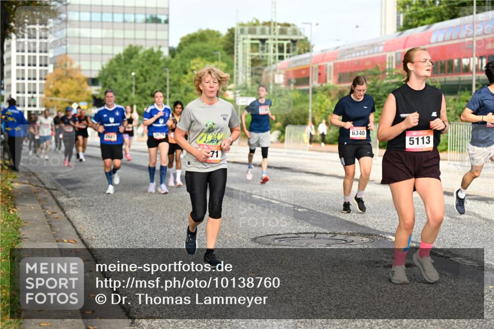06.09.2026 - CURREX Alsterlauf Dr. Thomas Lammeyer http://msf.ph/oto/10138760 06.09.2026 10:05:19 Laufen 2641, 71, 10, 6340, 5113 meine-sportfotos.de