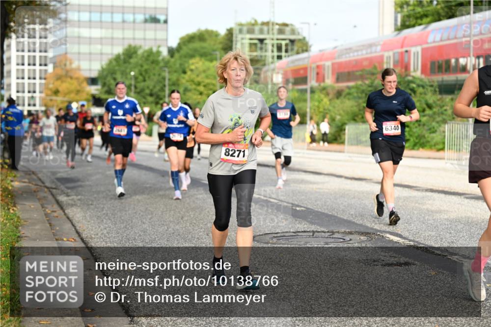 06.09.2026 - CURREX Alsterlauf Dr. Thomas Lammeyer http://msf.ph/oto/10138766 06.09.2026 10:05:19 Laufen 8271, 10, 6340 meine-sportfotos.de