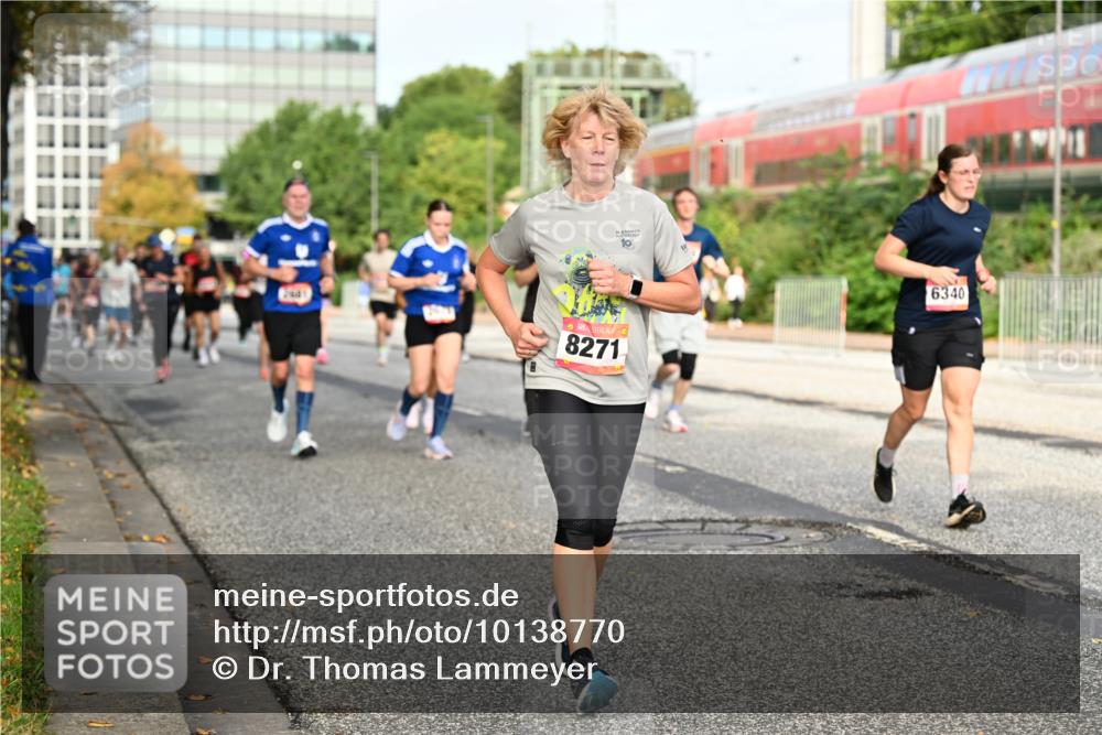 06.09.2026 - CURREX Alsterlauf Dr. Thomas Lammeyer http://msf.ph/oto/10138770 06.09.2026 10:05:20 Laufen 8271, 10, 6340 meine-sportfotos.de