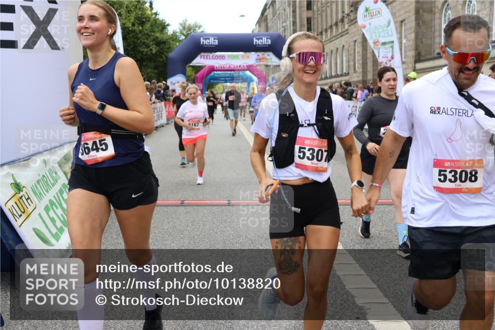 06.09.2026 - CURREX Alsterlauf Strokosch-Dieckow http://msf.ph/oto/10138820 06.09.2026 10:16:45 Ziel 2328, 2454, 2578, 2736, 2859, 3167, 3169, 3290, 3330, 3633, 3645, 4123, 4220, 4353, 4613, 5307, 5308, 5672, 5859, 8102 meine-sportfotos.de