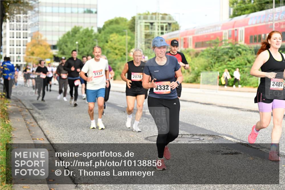 06.09.2026 - CURREX Alsterlauf Dr. Thomas Lammeyer http://msf.ph/oto/10138856 06.09.2026 10:05:28 Laufen 5132, 2078, 3332, 2487 meine-sportfotos.de
