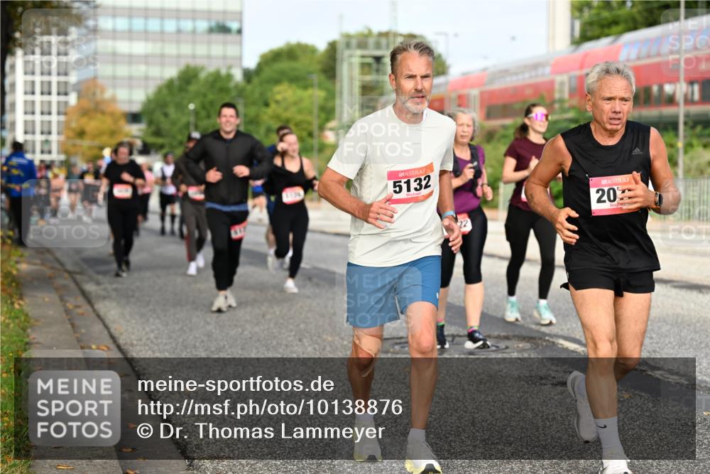 06.09.2026 - CURREX Alsterlauf Dr. Thomas Lammeyer http://msf.ph/oto/10138876 06.09.2026 10:05:30 Laufen 5132, 20 meine-sportfotos.de