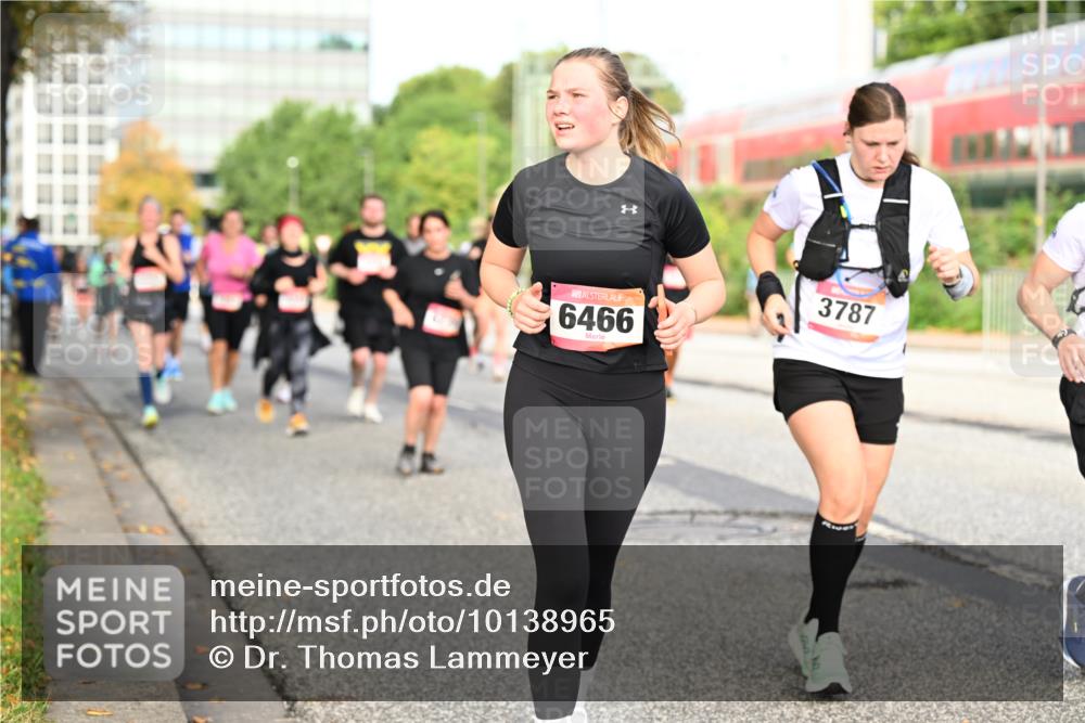 06.09.2026 - CURREX Alsterlauf Dr. Thomas Lammeyer http://msf.ph/oto/10138965 06.09.2026 10:05:40 Laufen 6466, 3787 meine-sportfotos.de