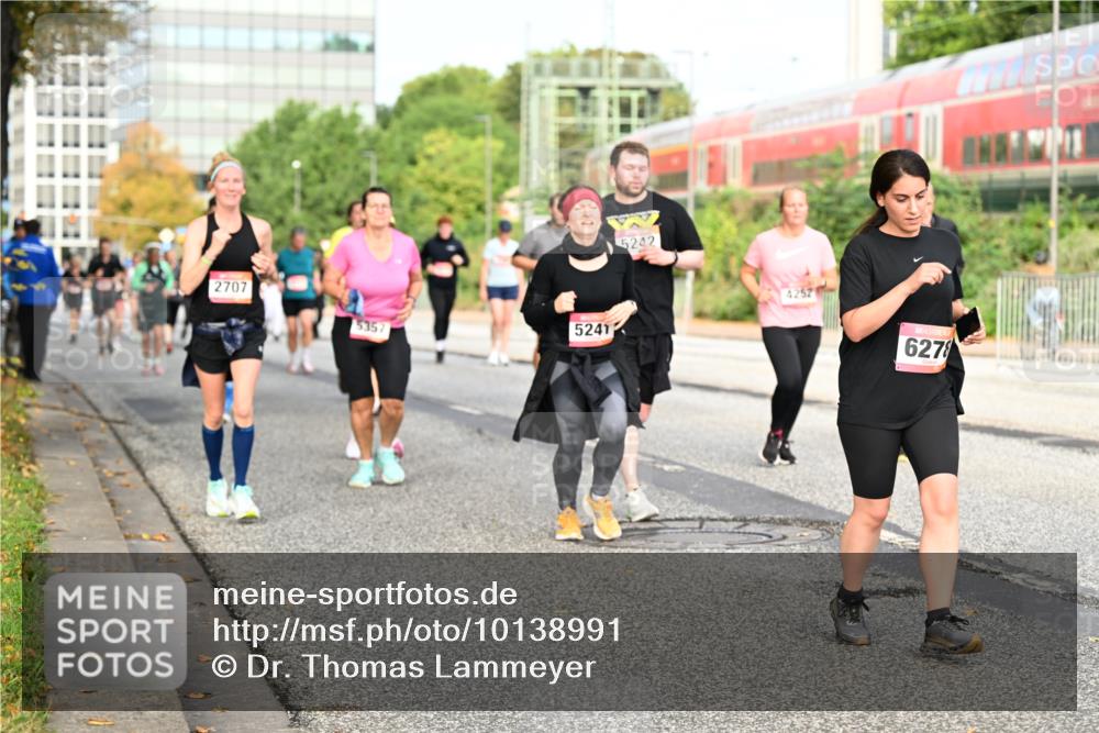 06.09.2026 - CURREX Alsterlauf Dr. Thomas Lammeyer http://msf.ph/oto/10138991 06.09.2026 10:05:42 Laufen 2707, 5357, 5241, 5242, 4252, 6278 meine-sportfotos.de