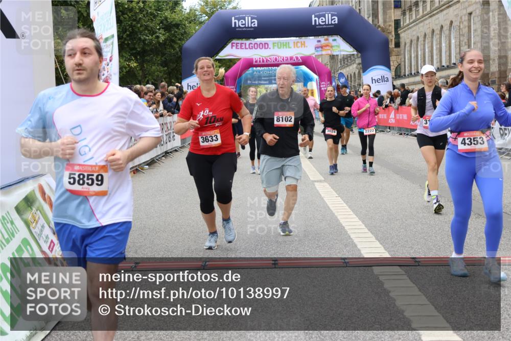 06.09.2026 - CURREX Alsterlauf Strokosch-Dieckow http://msf.ph/oto/10138997 06.09.2026 10:16:49 Ziel 2222, 2328, 2454, 2578, 2859, 3024, 3167, 3169, 3290, 3330, 3633, 3645, 4123, 4220, 4353, 4439, 4440, 4613, 4750, 4756, 5307, 5308, 5859, 6087, 8102 meine-sportfotos.de