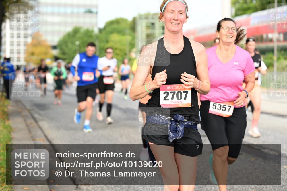 06.09.2026 - CURREX Alsterlauf Dr. Thomas Lammeyer http://msf.ph/oto/10139020 06.09.2026 10:05:45 Laufen 2707, 5357 meine-sportfotos.de