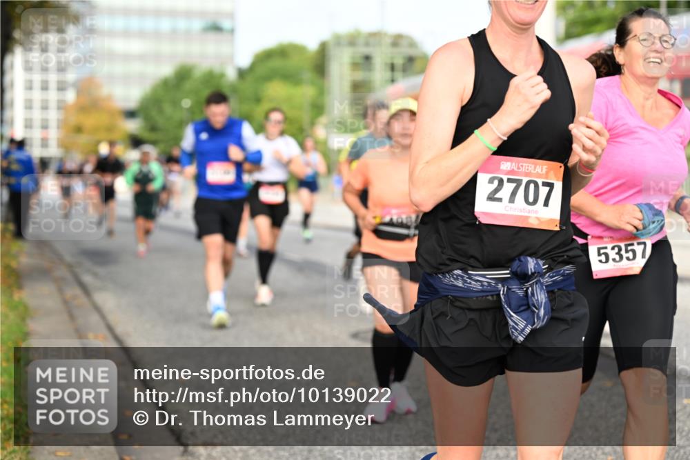 06.09.2026 - CURREX Alsterlauf Dr. Thomas Lammeyer http://msf.ph/oto/10139022 06.09.2026 10:05:45 Laufen 2707, 5357 meine-sportfotos.de