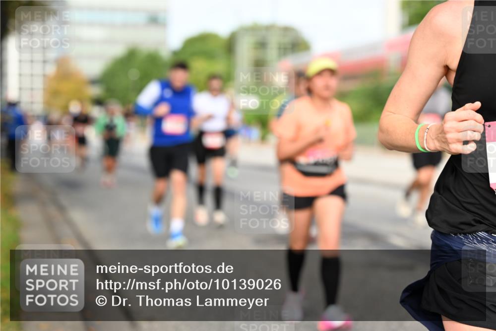 06.09.2026 - CURREX Alsterlauf Dr. Thomas Lammeyer http://msf.ph/oto/10139026 06.09.2026 10:05:46 Laufen  meine-sportfotos.de
