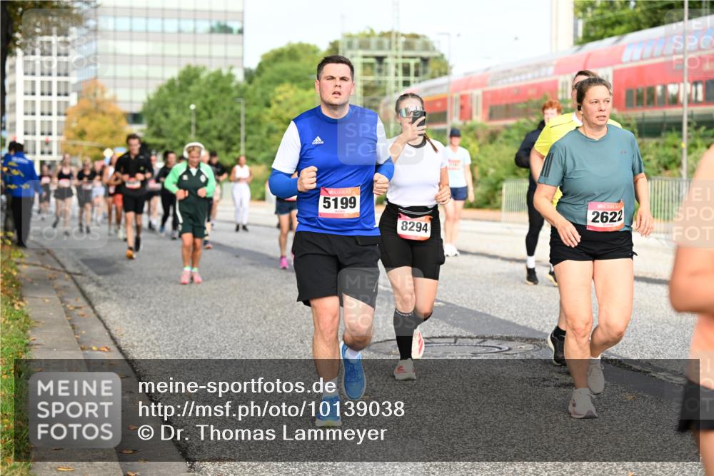 06.09.2026 - CURREX Alsterlauf Dr. Thomas Lammeyer http://msf.ph/oto/10139038 06.09.2026 10:05:47 Laufen 5199, 8294, 2622 meine-sportfotos.de