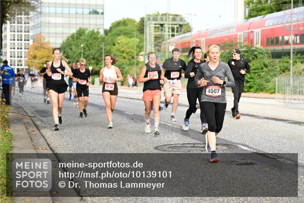 06.09.2026 - CURREX Alsterlauf Dr. Thomas Lammeyer http://msf.ph/oto/10139101 06.09.2026 10:05:54 Laufen 4328, 4536, 434, 4815, 4507 meine-sportfotos.de