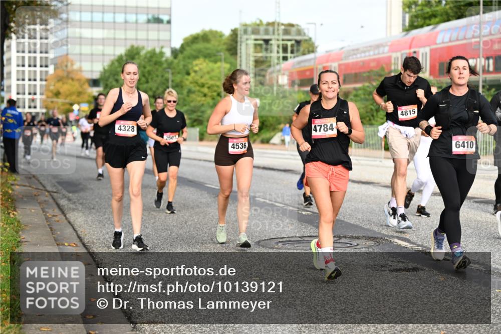 06.09.2026 - CURREX Alsterlauf Dr. Thomas Lammeyer http://msf.ph/oto/10139121 06.09.2026 10:05:56 Laufen 4328, 4815, 26073, 4784, 4536, 6410 meine-sportfotos.de